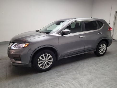 Used 2020 Nissan Rogue SV AWD/4WD image 2