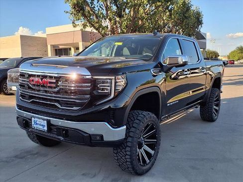 New 2026 GMC Sierra 1500 SLT image 27