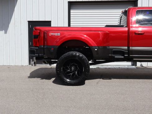 Used 2024 Ford F350 King Ranch w/ FX4 Off-Road Package AWD/4WD image 3