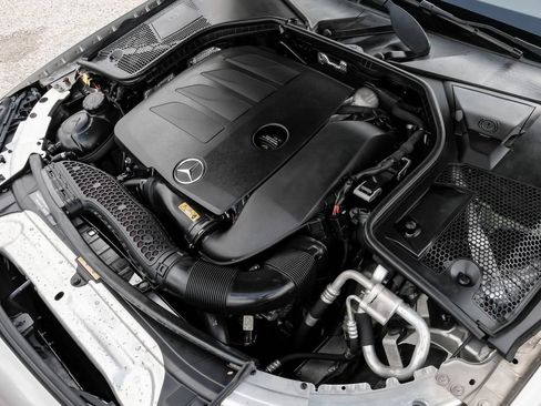 Used 2019 Mercedes-Benz C 300 Sedan image 49