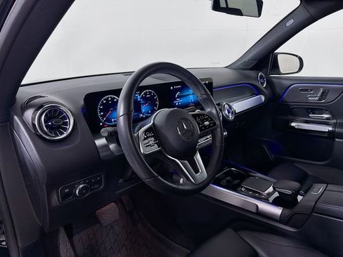 Used 2023 Mercedes-Benz GLB 250 GLB 250 image 9