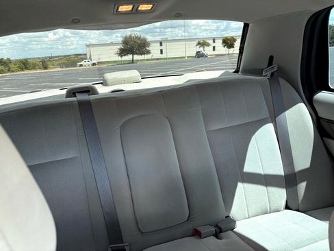 Used 2005 Mercury Grand Marquis GS image 19