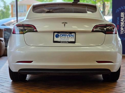 Used 2023 Tesla Model 3 Standard Range RWD image 10