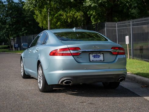 Used 2013 Jaguar XF RWD image 7