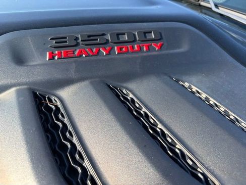 Used 2024 RAM 3500 Laramie w/ Night Edition AWD/4WD image 9