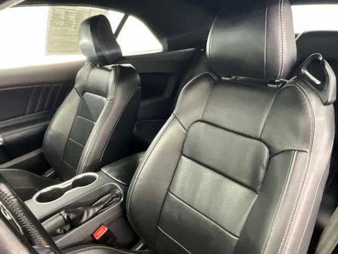 Used 2021 Ford Mustang Premium RWD image 4