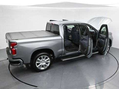 Used 2026 Chevrolet Silverado 1500 High Country AWD/4WD image 41