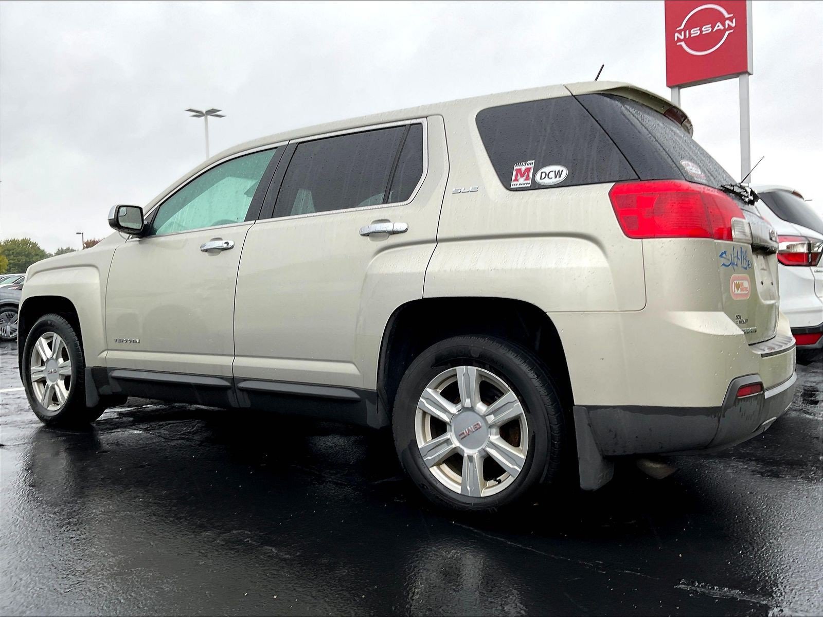 Used 2014 GMC Terrain SLE w/ LPO, Protection Package FWD image 3