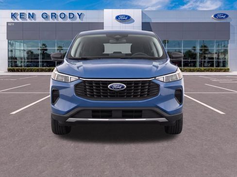 Used 2025 Ford Escape Active w/ Tech Pack #1 FWD image 9