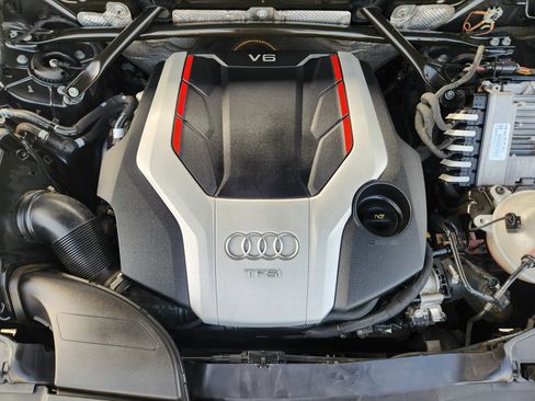 Used 2021 Audi SQ5 Prestige image 31