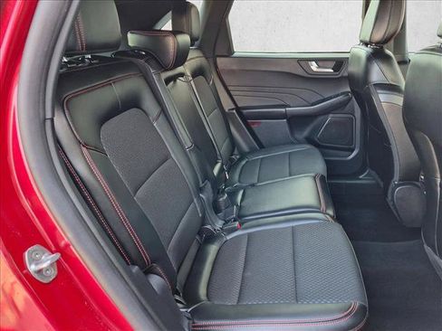 Used 2025 Ford Escape ST-Line AWD/4WD image 19