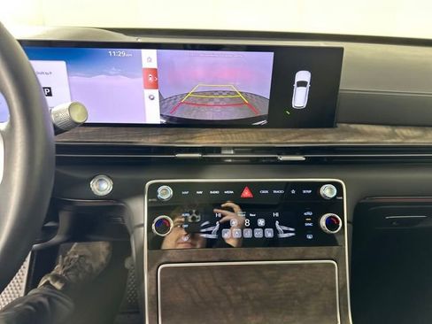 Used 2025 Genesis GV80 2.5T Select image 22