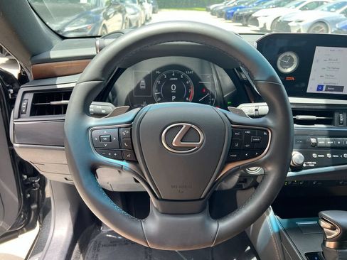 Certified 2024 Lexus ES 350 w/ Premium Package FWD image 13