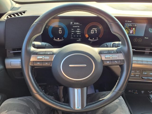 Used 2025 Hyundai Kona SEL FWD image 30