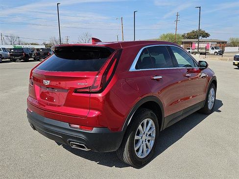 Used 2023 Cadillac XT4 Luxury image 5