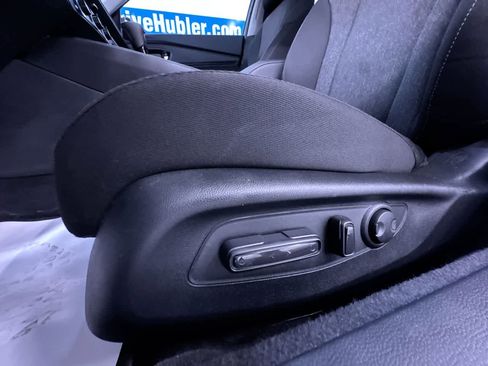 Used 2025 Honda Accord SE image 13