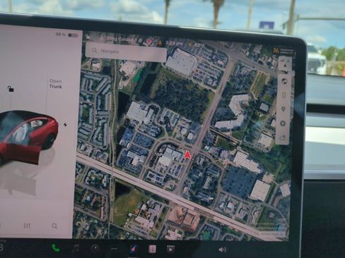 Used 2023 Tesla Model 3 Standard Range RWD image 13