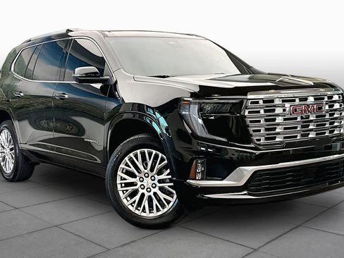 Used 2025 GMC Acadia Denali FWD image 3