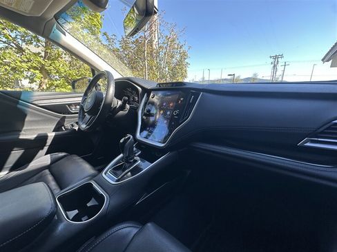 Used 2022 Subaru Outback Limited AWD/4WD image 27