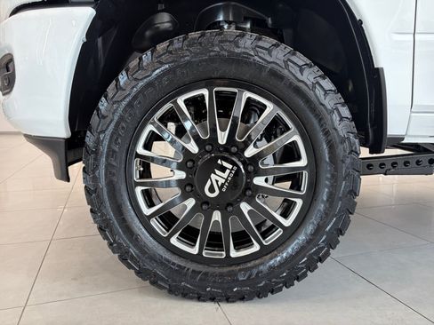 New 2026 RAM 3500 Big Horn AWD/4WD image 10