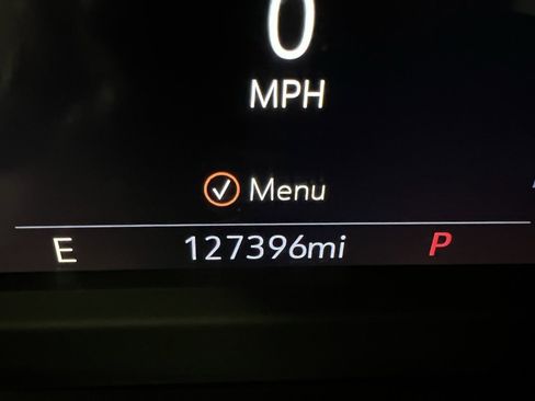 Used 2020 Chevrolet Silverado 2500 LTZ image 35