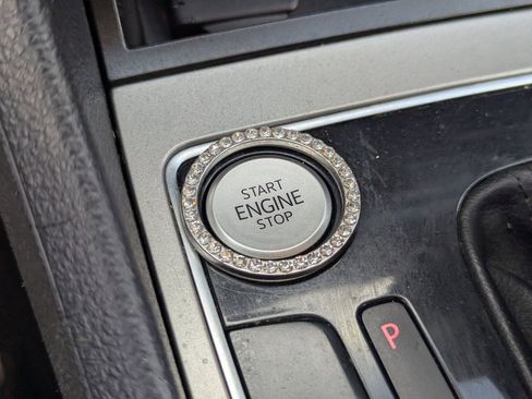 Used 2021 Volkswagen Passat 2.0T SE image 29