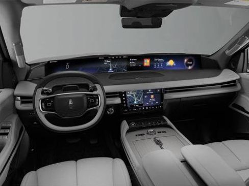 New 2026 Lincoln Navigator Reserve w/ Jet Appearance Package AWD/4WD image 7