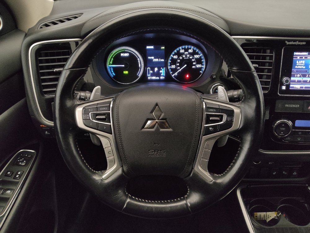 Used 2018 Mitsubishi Outlander GT AWD/4WD image 22