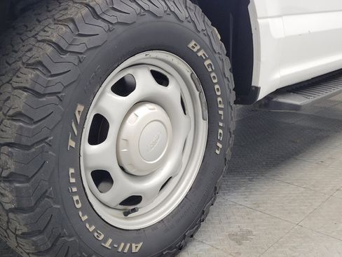 Used 2020 Ford F150 XL w/ Equipment Group 101A Mid AWD/4WD image 31