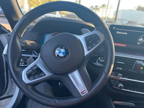 Certified 2023 BMW 540i 540i w/ M Sport Package image 21