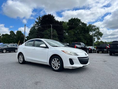 Used 2012 MAZDA MAZDA3 i Touring FWD image 25