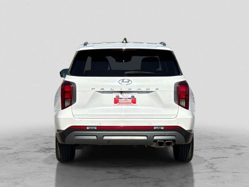 Used 2025 Hyundai Palisade SEL FWD image 6