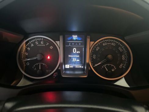 Used 2023 Toyota Tacoma SR5 RWD image 65