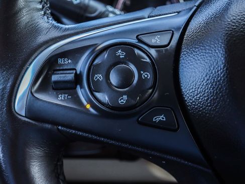 Used 2018 Buick Enclave Premium w/ Experience Buick Package image 17