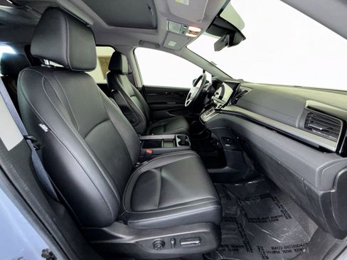 Used 2023 Honda Odyssey Touring image 28