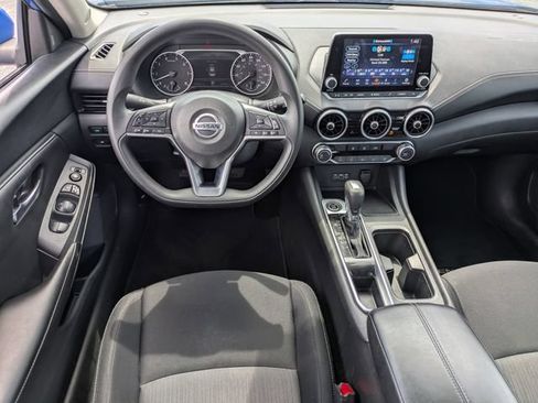Used 2023 Nissan Sentra SV FWD image 17