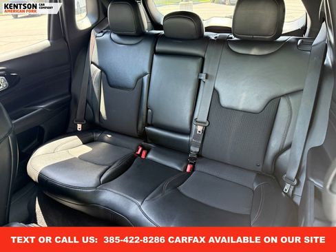 Used 2023 Jeep Compass Trailhawk image 32