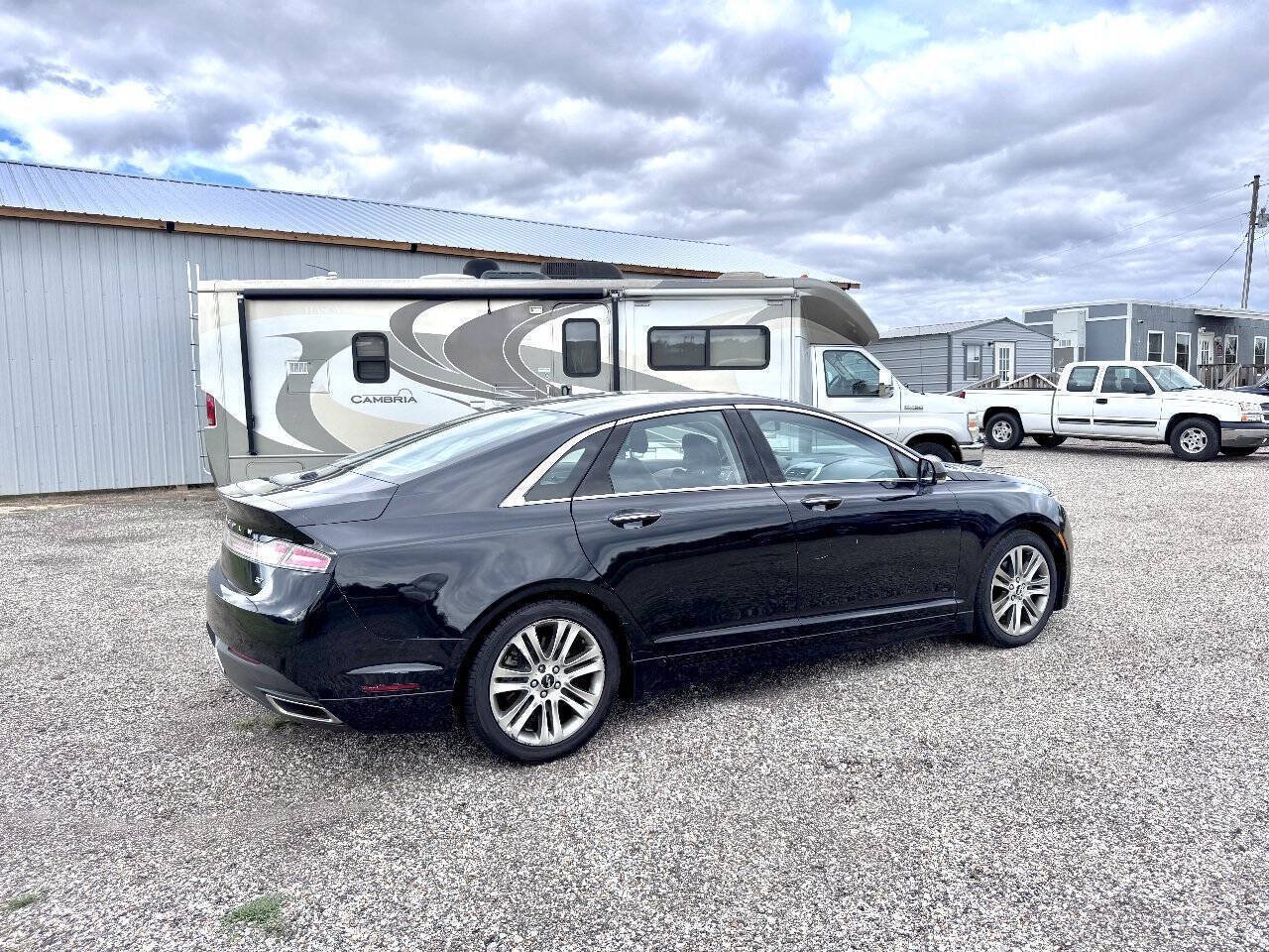 Used 2014 Lincoln MKZ FWD image 8