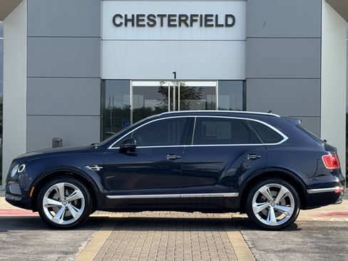 Used 2019 Bentley Bentayga AWD/4WD image 6