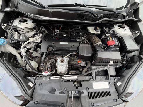 Used 2017 Honda CR-V LX image 12