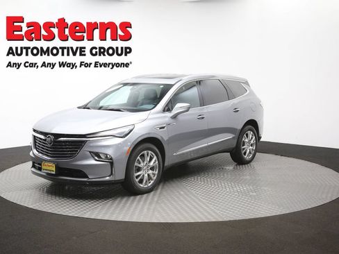 Used 2023 Buick Enclave Essence w/ Experience Buick Package FWD image 57