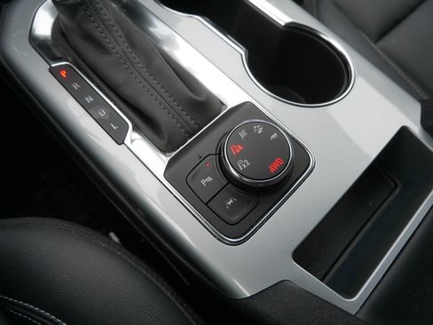 Used 2024 Chevrolet Blazer LT w/ Midnight/Sport Edition image 28