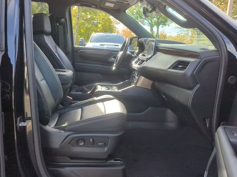 Certified 2024 Chevrolet Tahoe High Country image 29