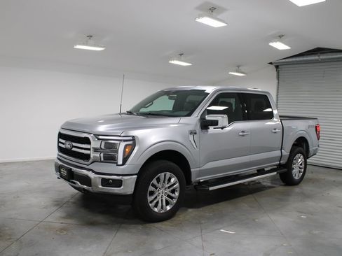 New 2026 Ford F150 Lariat w/ Equipment Group 502A High AWD/4WD image 3