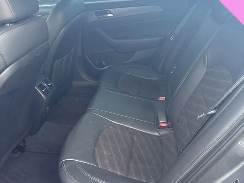 Used 2019 Hyundai Sonata Sport FWD image 17