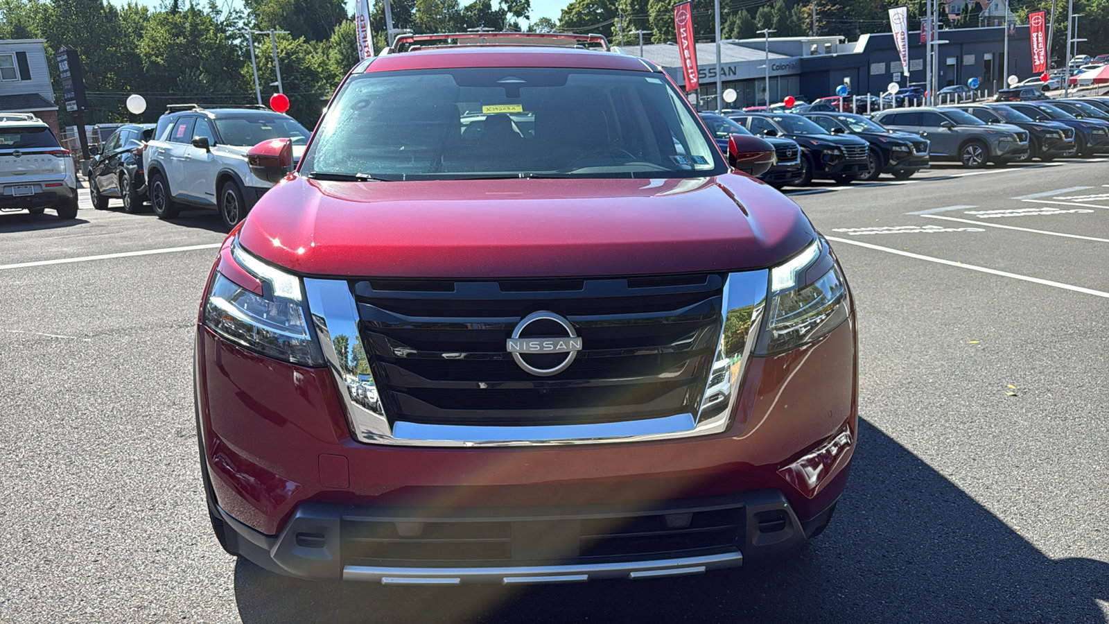 Certified 2024 Nissan Pathfinder SL AWD/4WD image 2