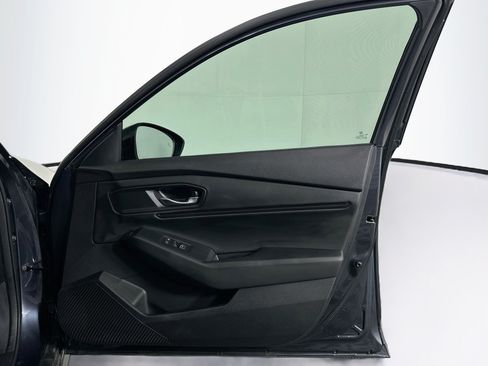 Used 2025 Honda Accord SE image 33