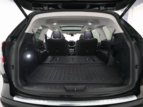 Certified 2025 Subaru Ascent Touring image 10