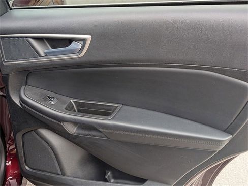Used 2024 Ford Edge SEL image 31