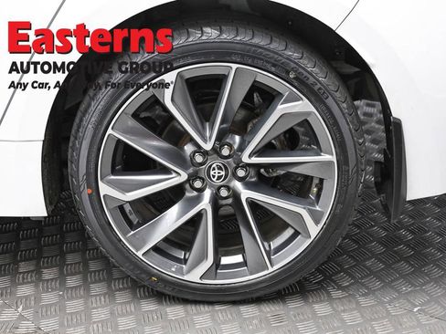 Used 2024 Toyota Corolla SE FWD image 8